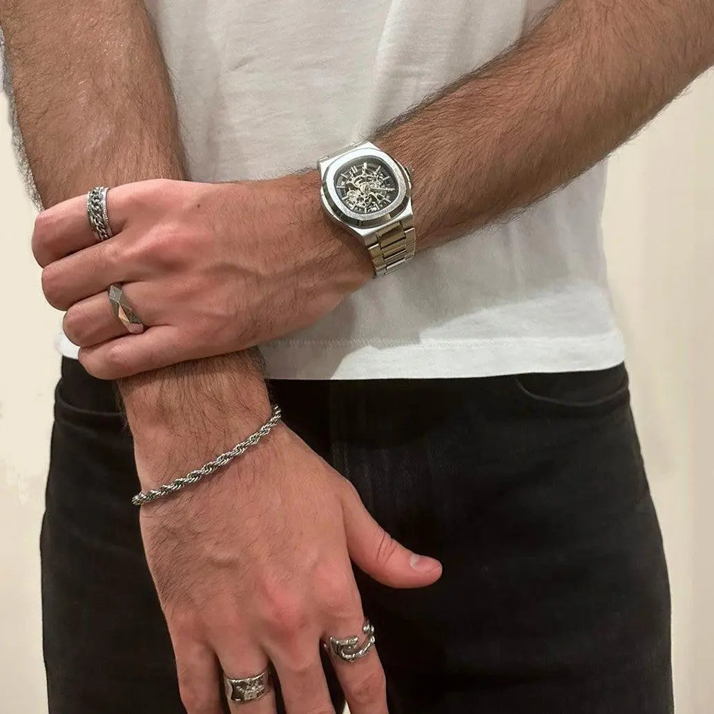 SKELETON
